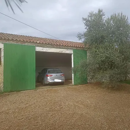  Charming House In Alera With Fireplace