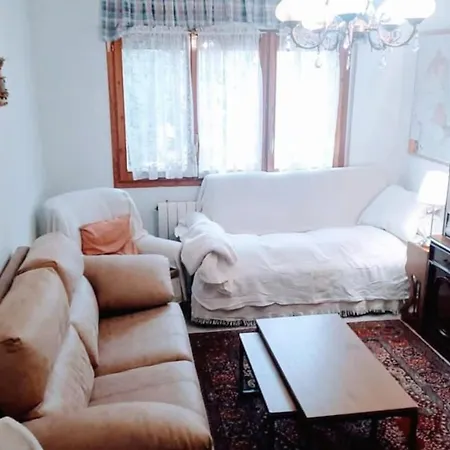 Charming House In Alera With Fireplace *