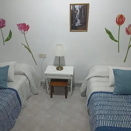 Charming House In Alera With Fireplace  *
